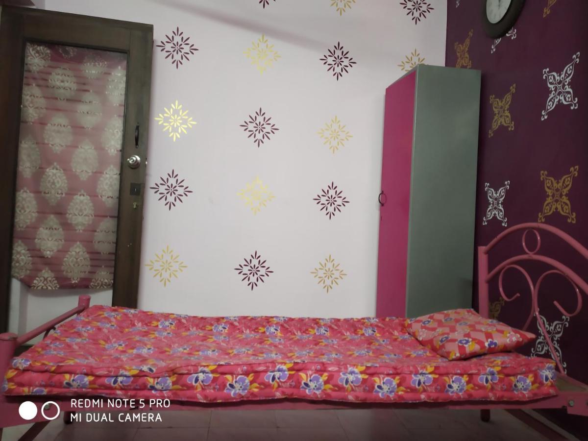 Hostel Easvari Grand Pg For Women - Female Only Chennai Exterior foto